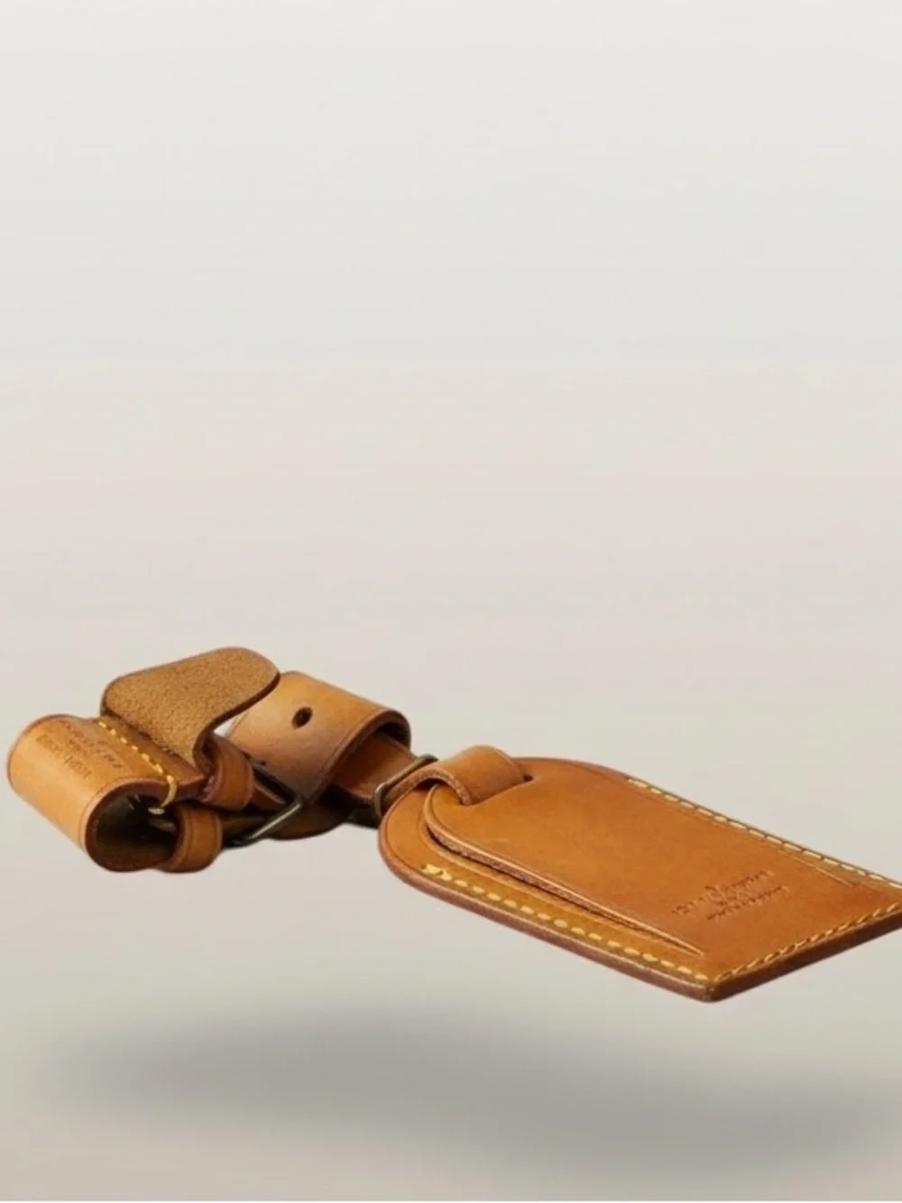 Louis Vuitton Leather Luggage Tag - Picture 2 of 10